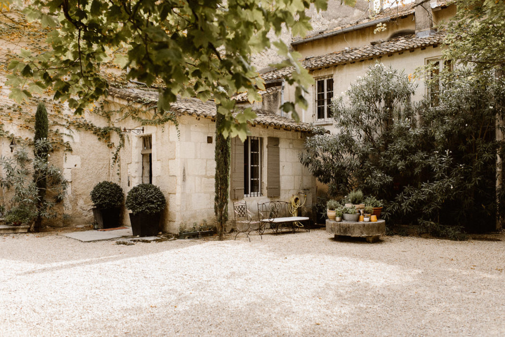 Clémence & François - Mariage rustique et Kinfolk en provence - Saint Rémy de Provence - Marc Ribis