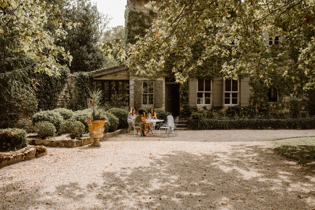 Clémence & François - Mariage rustique et Kinfolk en provence - Saint Rémy de Provence - Marc Ribis