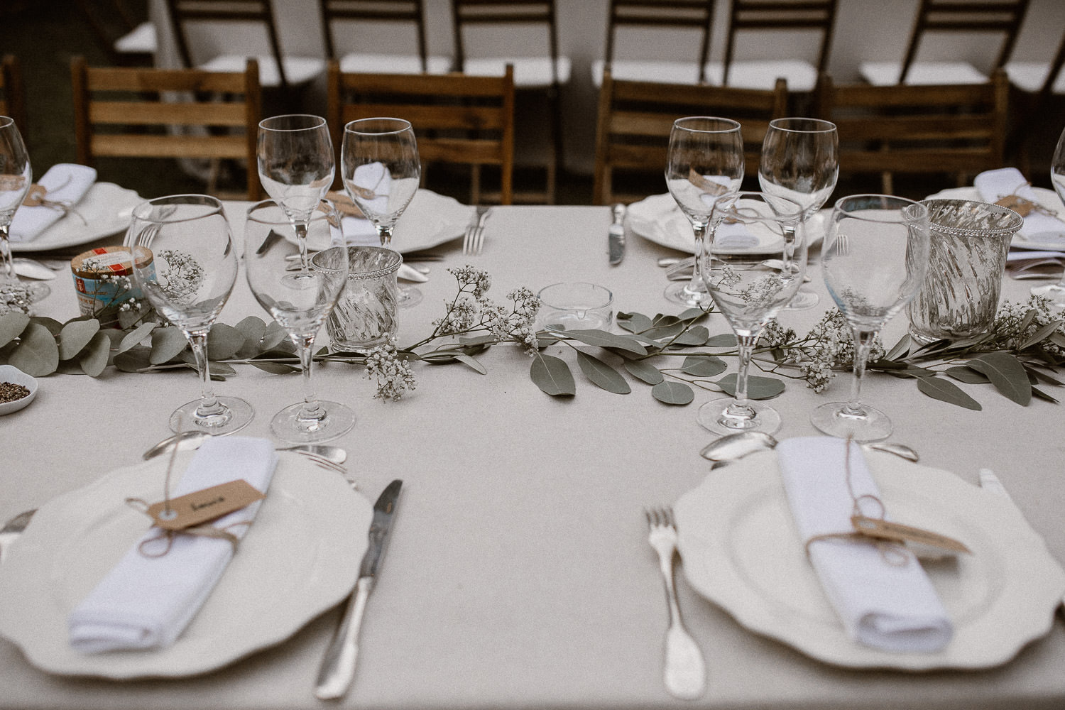 Clémence & François - Mariage rustique et Kinfolk en provence - Saint Rémy de Provence - Marc Ribis