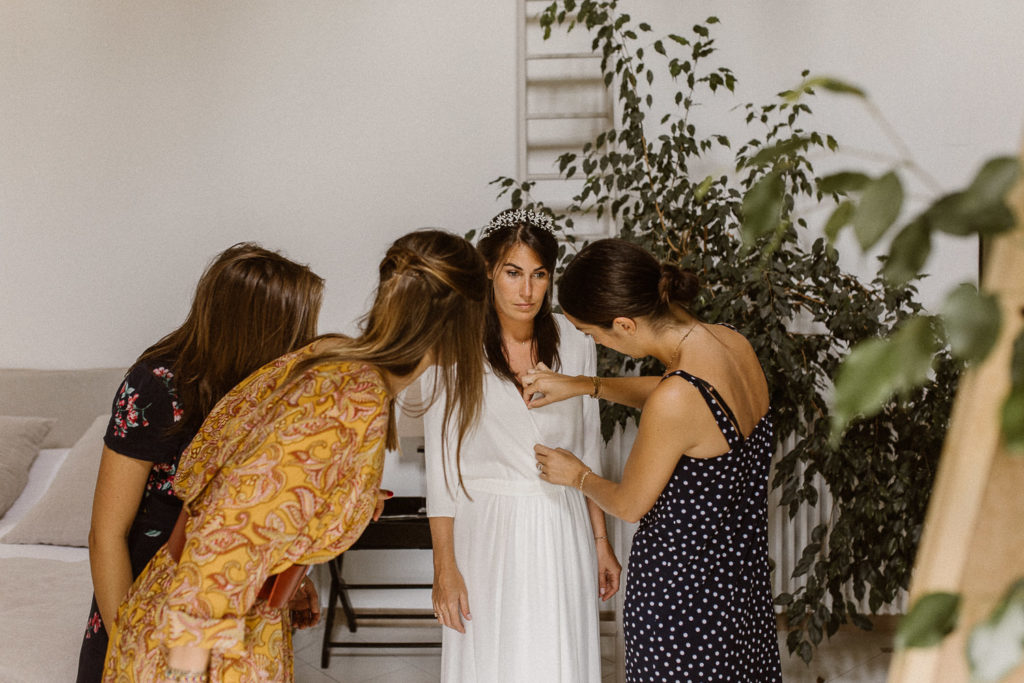 Clémence & François - Mariage rustique et Kinfolk en provence - Saint Rémy de Provence - Marc Ribis