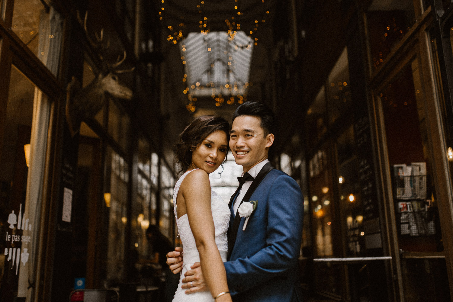 Emilie & Raymond - Mariage romantique à Paris - Marc Ribis
