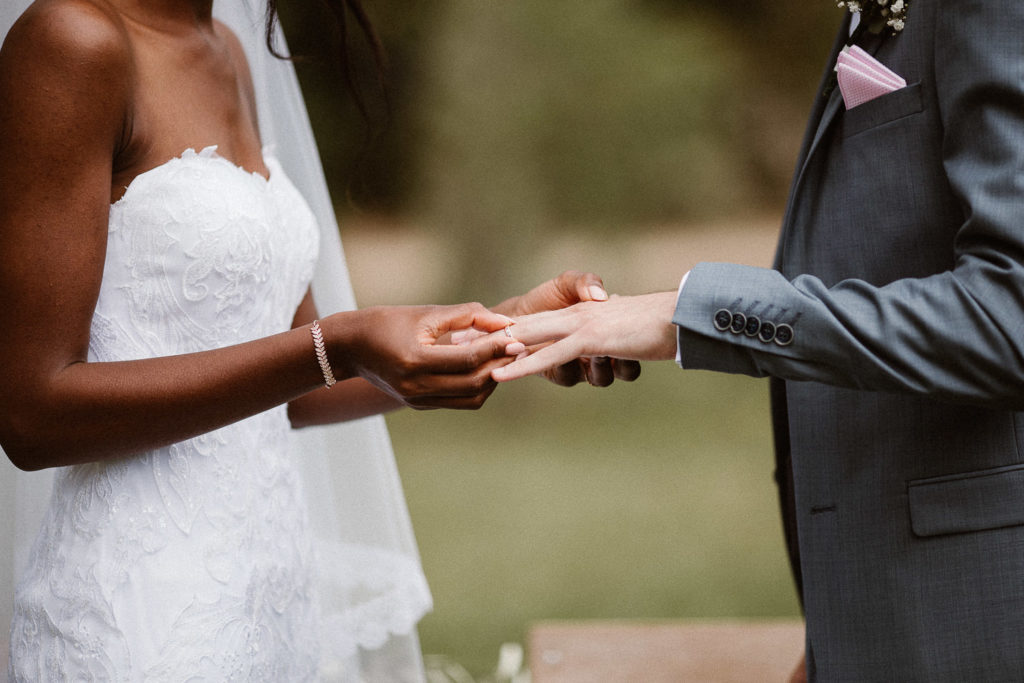 Rebecca & Romain - Mariage champêtre au domaine de Buzarens - Montpellier - Occitanie - Marc Ribis