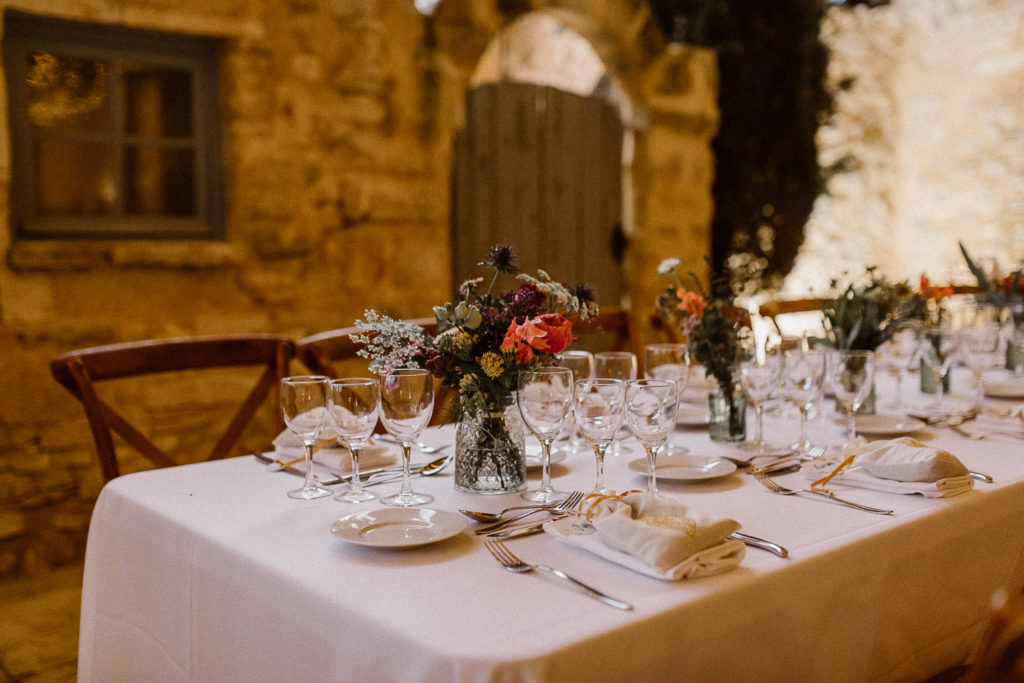 Alice & Quentin_Mariage kinfolk à Avignon_Domaine Le Grand Belly_Rochefort du Gard_Marc Ribis_Photographe de mariage