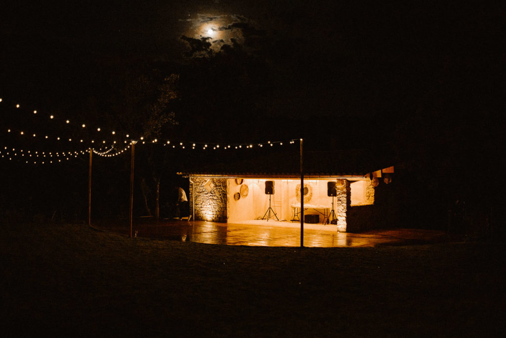 Alice & Quentin_Mariage kinfolk à Avignon_Domaine Le Grand Belly_Rochefort du Gard_Marc Ribis_Photographe de mariage