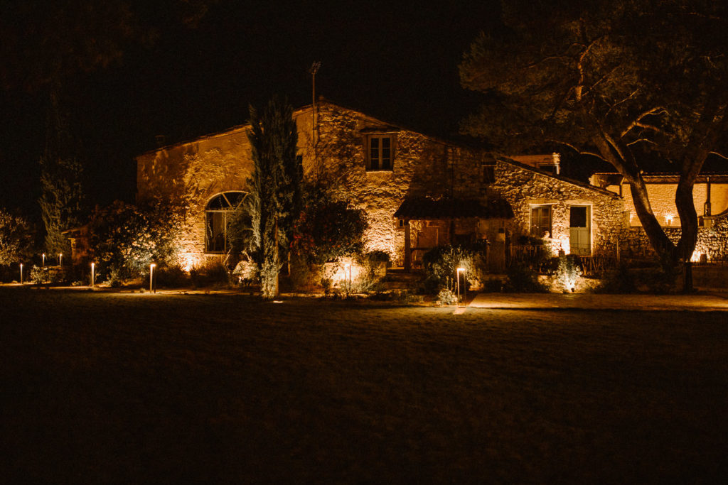 Alice & Quentin_Mariage kinfolk à Avignon_Domaine Le Grand Belly_Rochefort du Gard_Marc Ribis_Photographe de mariage