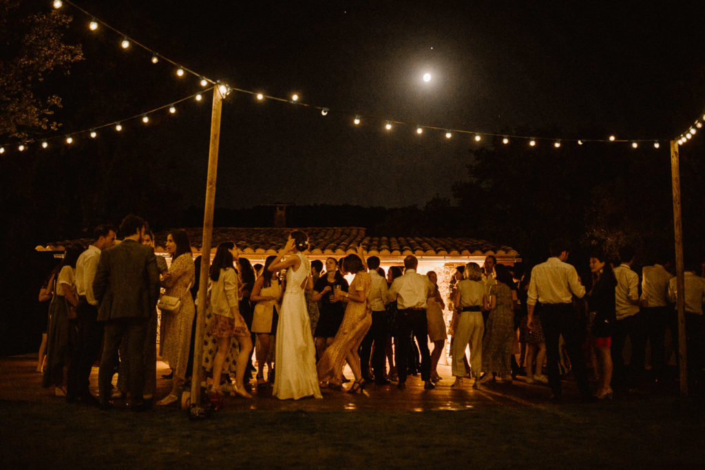 Alice & Quentin_Mariage kinfolk à Avignon_Domaine Le Grand Belly_Rochefort du Gard_Marc Ribis_Photographe de mariage