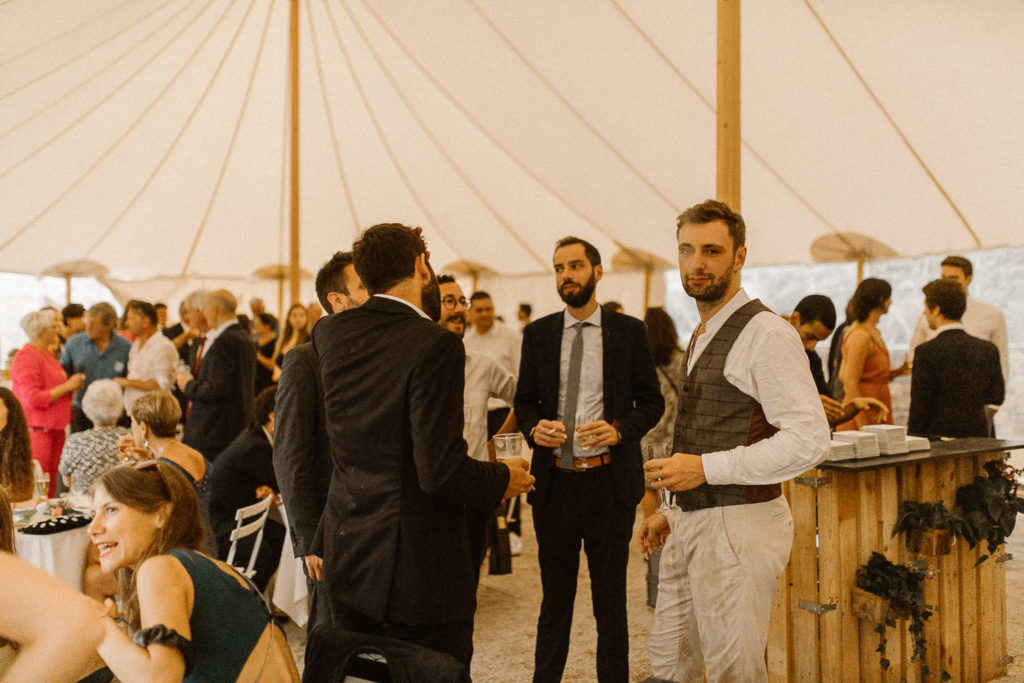 Alice & Quentin_Mariage kinfolk à Avignon_Domaine Le Grand Belly_Rochefort du Gard_Marc Ribis_Photographe de mariage