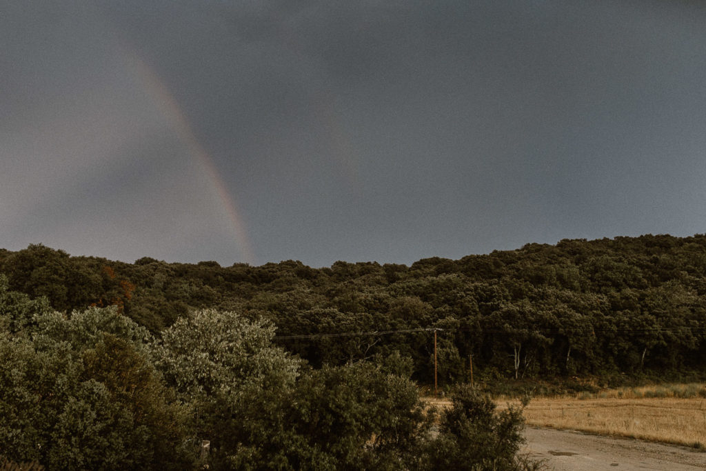 Alice & Quentin_Mariage kinfolk à Avignon_Domaine Le Grand Belly_Rochefort du Gard_Marc Ribis_Photographe de mariage